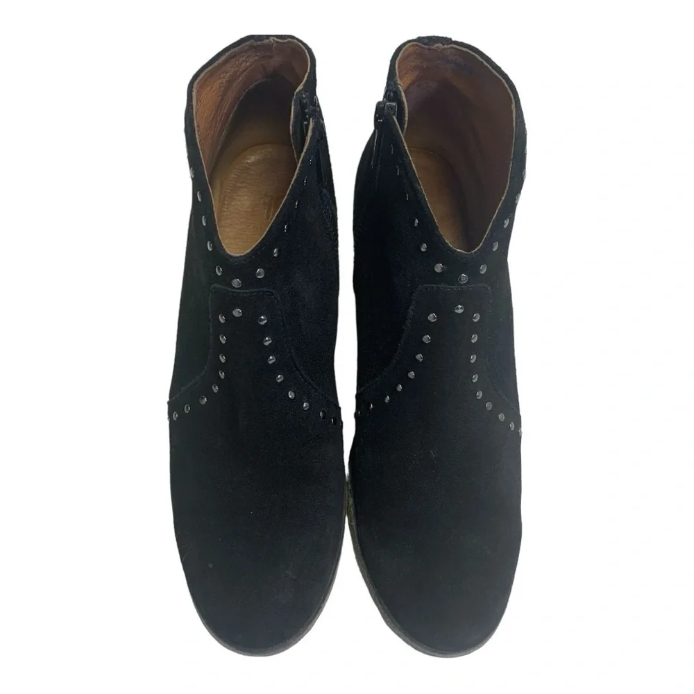 FRYE Women's Short Boots with Studded Detail Black Suede Short Booties Zipper - Picture 2 of 9